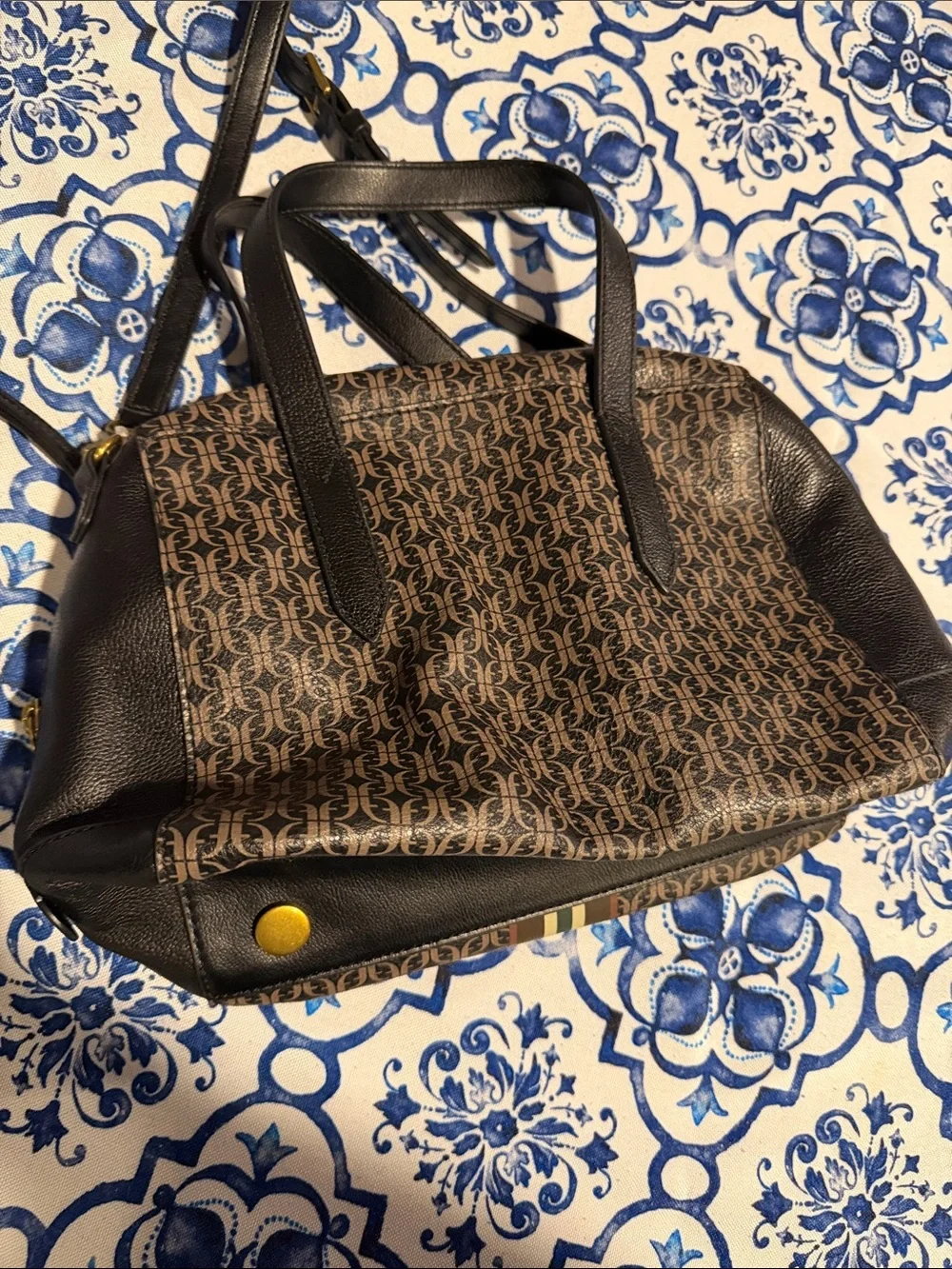 Fossil leather bag